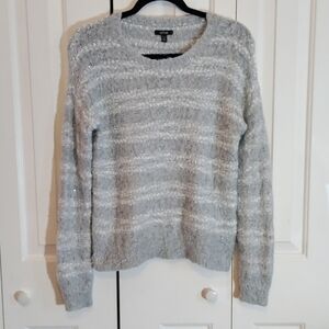 Apt 9 sweater gray/white w/ silver sequins fluffy and soft women's petite medium
